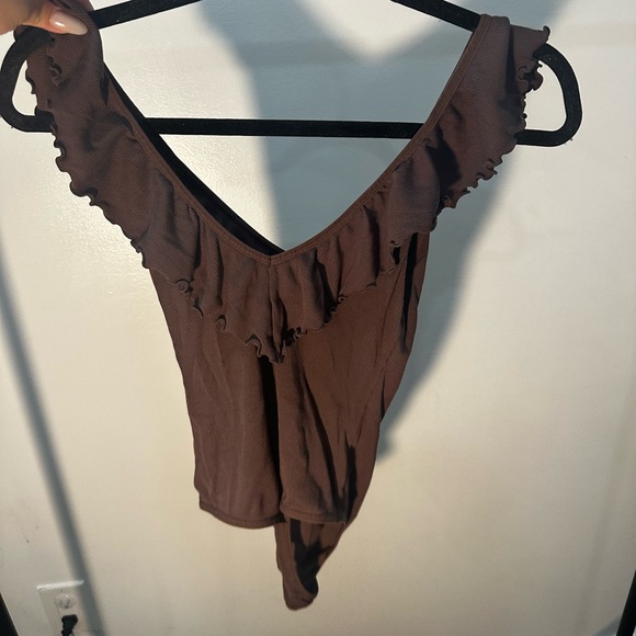 Wilfred Ribbed Ruffled Bodysuit - Picture 4 of 4